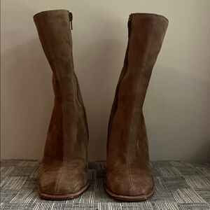 Steve Madden Tan Suede Heeled Boots